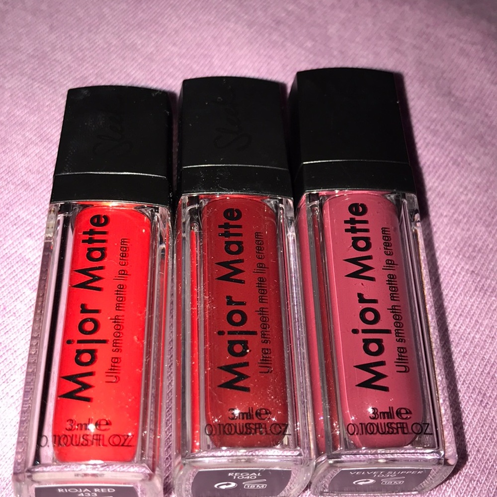 3 Sleek Matte Lipsticks